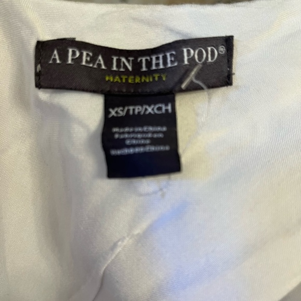 A Pea in The Pod XS Ruffle Trim White Lace Design Sleeveless Top NWOT - Picture 5 of 6